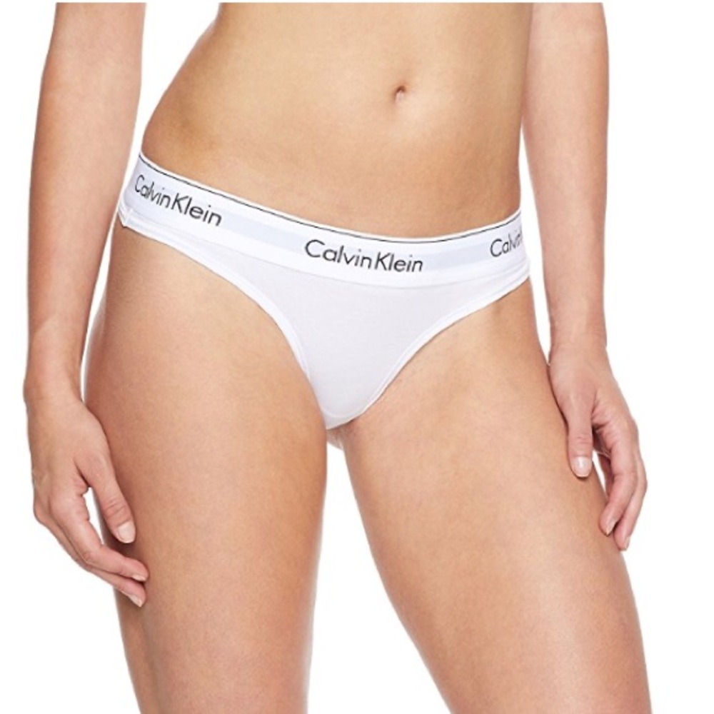 NWT Calvin Klein 2 Thongs
